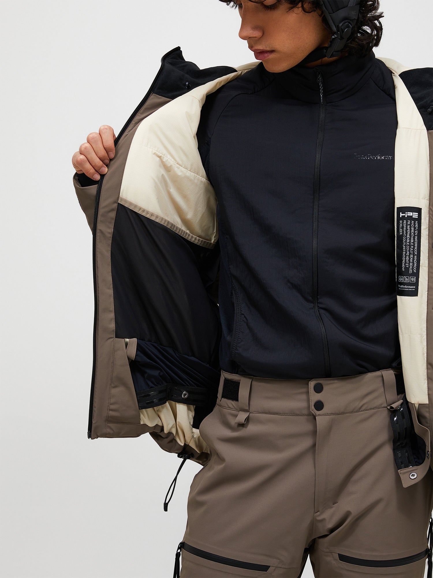 PEAK PERFORMANCE Whitelight APX HIPE® 2L Insulated Shell Jacket Men G81487 020 