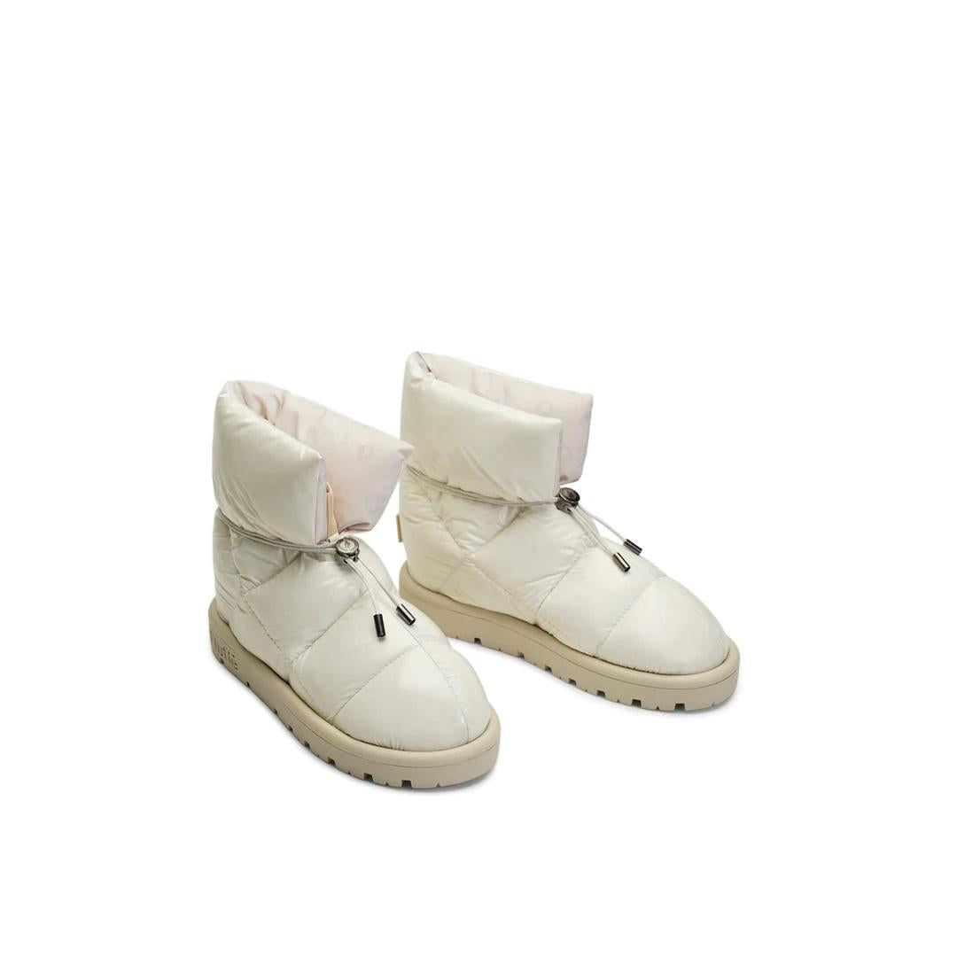 FLUFIè Shiny Ghost White Pillow Boot S03 GHOSTWHITE 